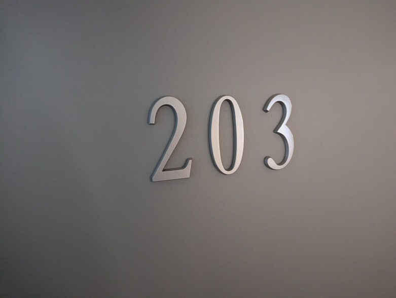 Building Photo - 207 3rd St S