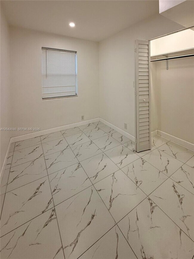 Building Photo - 26741 SW 139th Ave