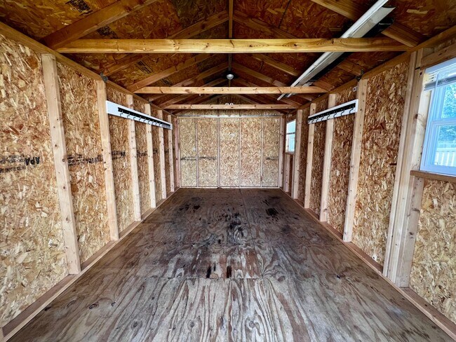 Building Photo - Beautiful 4 bedroom home in Chesapeake