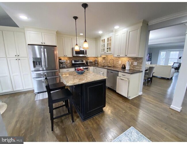 Building Photo - 7404 Heatherfield Ln