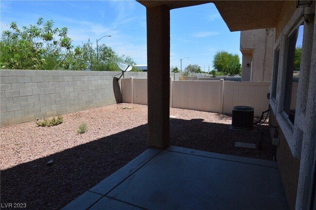 Building Photo - 6560 Bucking Horse Ln