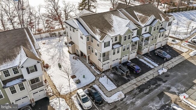 Building Photo - 228 Park Ln