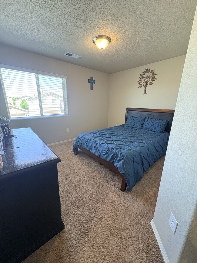 Building Photo - 9332 Warm Stone St