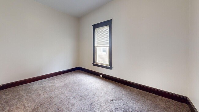 Building Photo - 3590 W 47th St