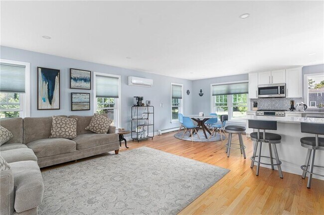Building Photo - 53 River Run