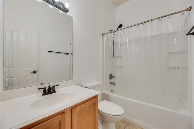 Building Photo - 6556 Fairview Dr