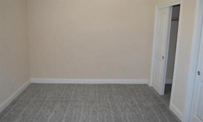 Building Photo - 2406 Gabriel Dr