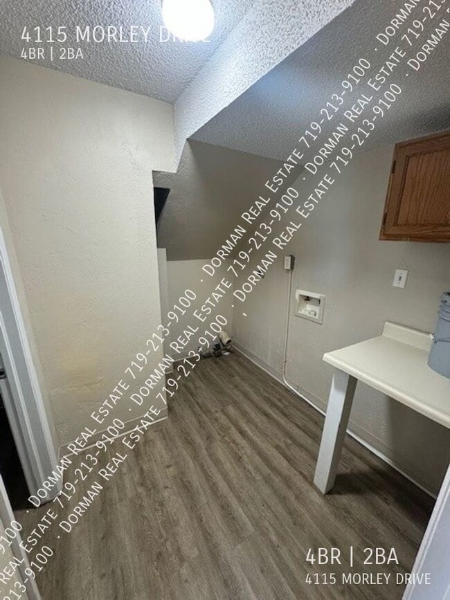 Building Photo - 4115 Morley Dr