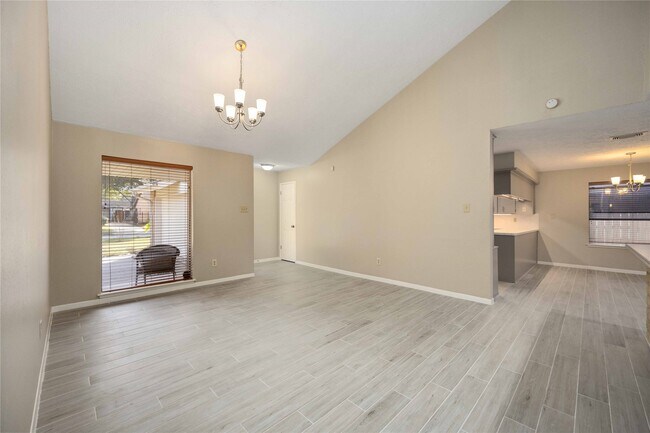 Building Photo - 21214 Park Bend Dr