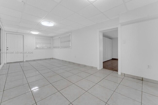 Building Photo - 5831 Taylor St