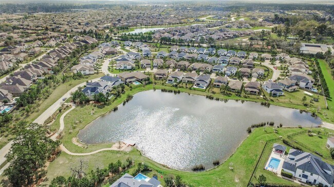 Building Photo - 147 Renodes Garden Ln