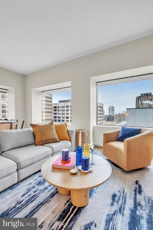 Building Photo - 1801 Market St