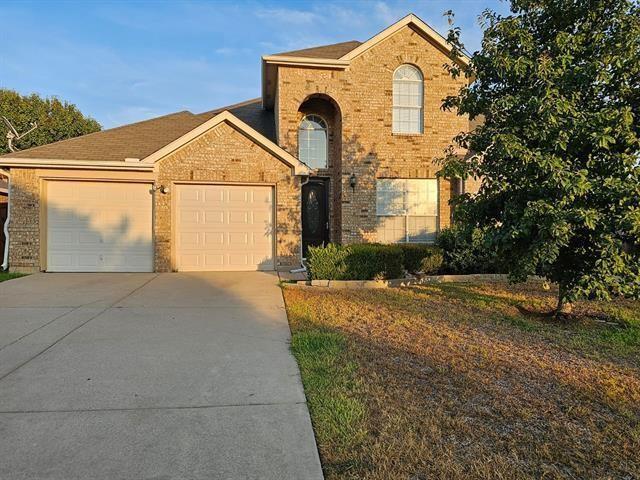 Building Photo - 215 Lairds Dr