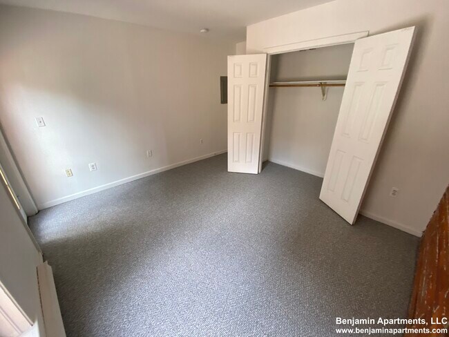 Building Photo - 1750 Washington St