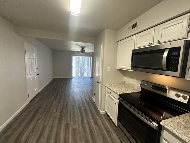 Updated Kitchen with stainless steel appliances - 4300 Arrow Tree Dr