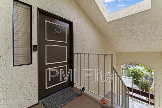 Building Photo - 18142 Sundowner Way