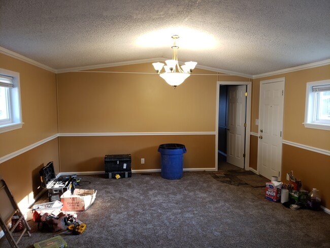 Building Photo - 3030-3012 12th Ave