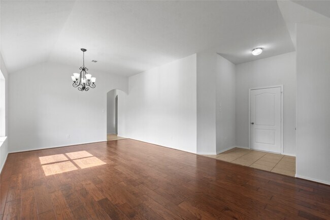 Building Photo - 3608 Mahogany Trail