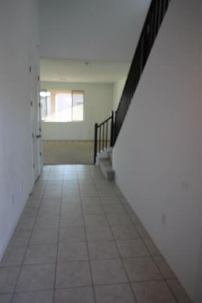 Building Photo - STUNNING 4-Bedroom + Den Home in Gladden Farms!!!!! SOLAR PANELS!!!