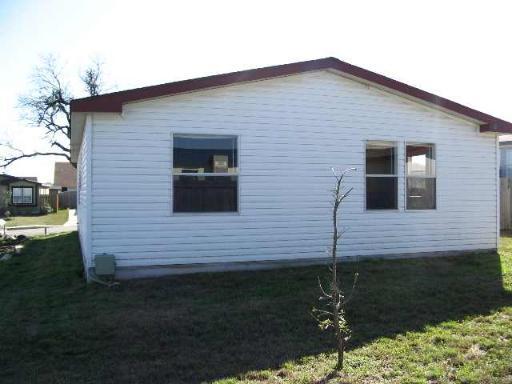 Building Photo - 6031 Pleasant Meadow