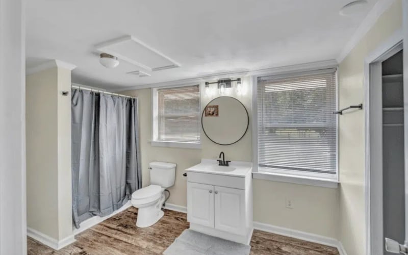 Building Photo - 8521 Old Stage Rd