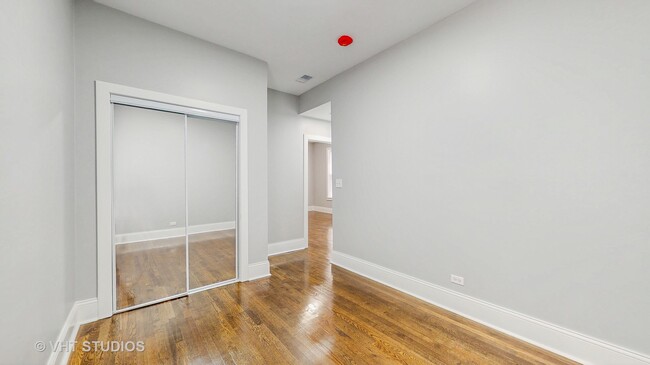 Building Photo - 2626 E 78th St