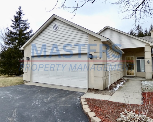 Building Photo - Spacious Home in West Toledo – Comfortable Living in a Great Location