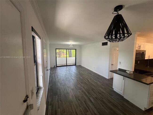 Building Photo - 8701 SW 141st St