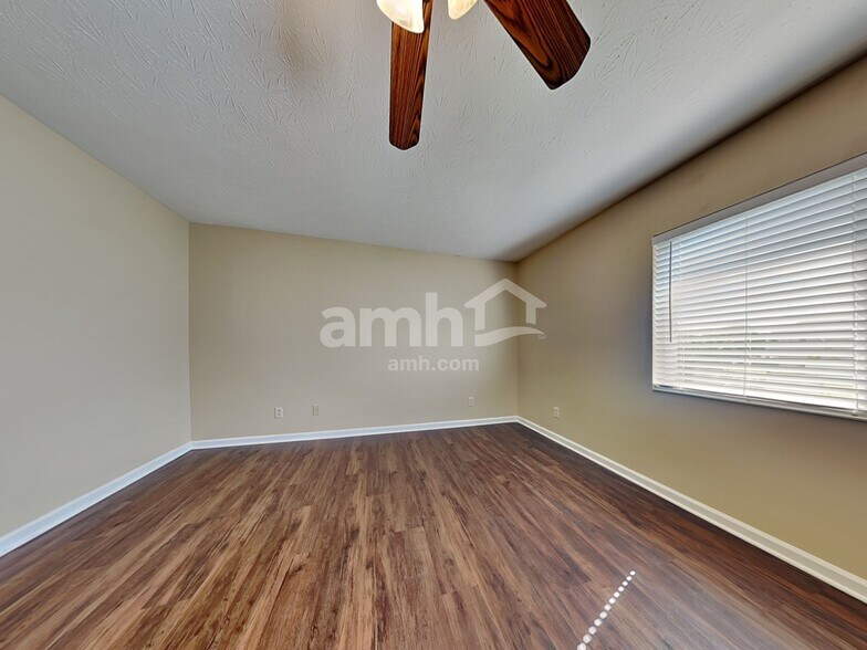 Building Photo - 1153 Reveres Run