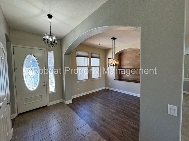 Building Photo - 1260 Flintwood Dr