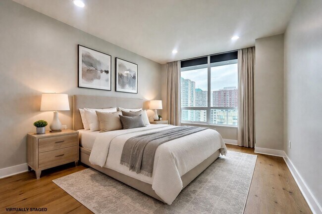 Building Photo - 20 Newport Pkwy