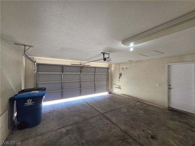 Building Photo - 6674 Jordan River Dr