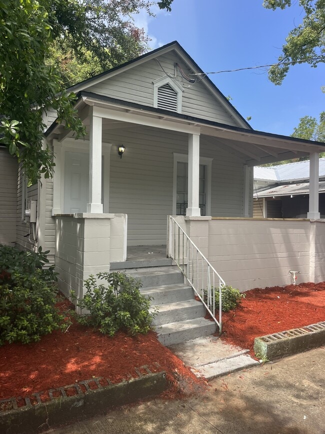 Building Photo - 1485 Steele St