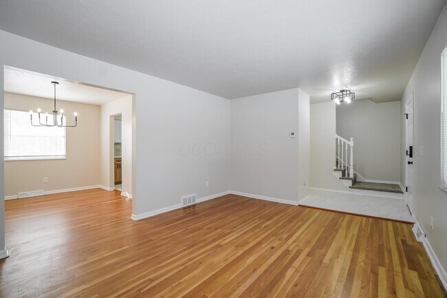 Building Photo - 3391 Compton Dr