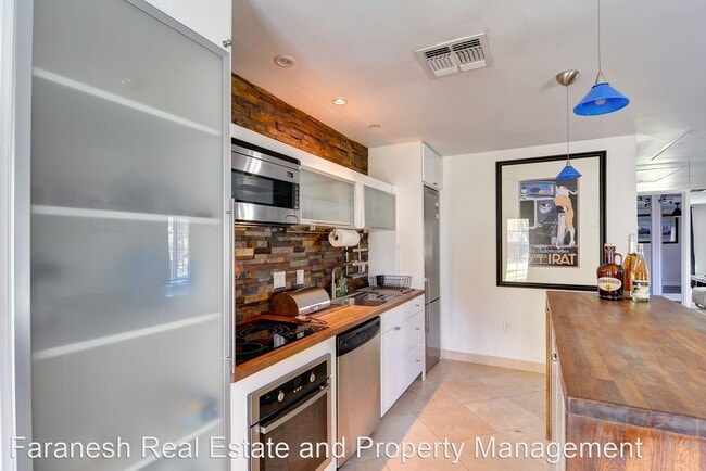 Building Photo - 1 br, 1 bath House - 668 Tam O Shanter