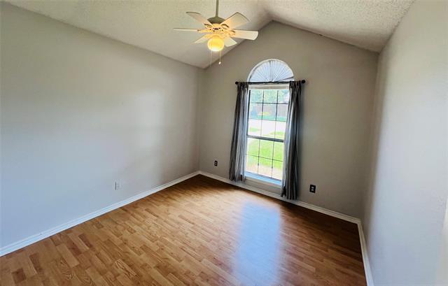 Building Photo - 300 W Stoneybrook Dr