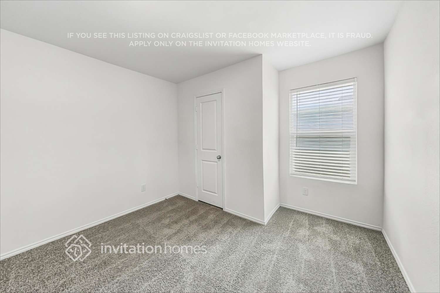 Building Photo - 5423 Longshadow Dr