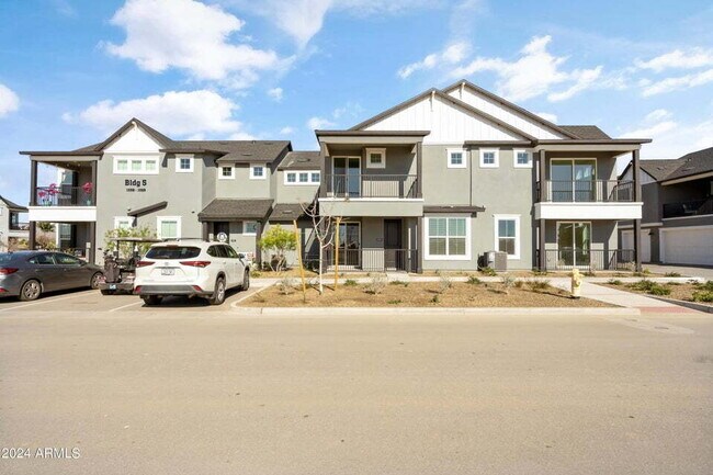 Building Photo - Luxurious Condo in Sterling Grove