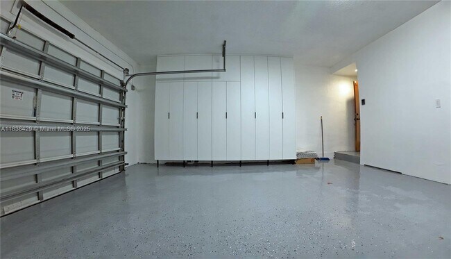 Building Photo - 14721 SW 113th Ln