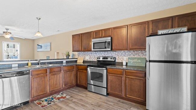 Building Photo - 307 Glen Cannon Drive