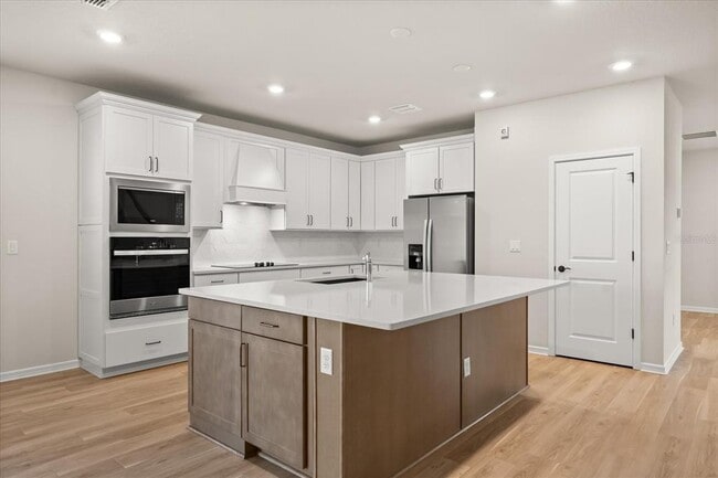 Building Photo - 3032 Prospect Trl