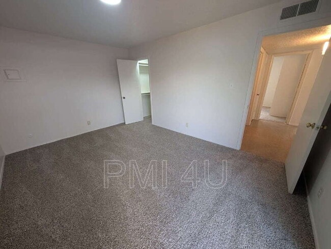 Building Photo - 12813 Dunes Rd SE