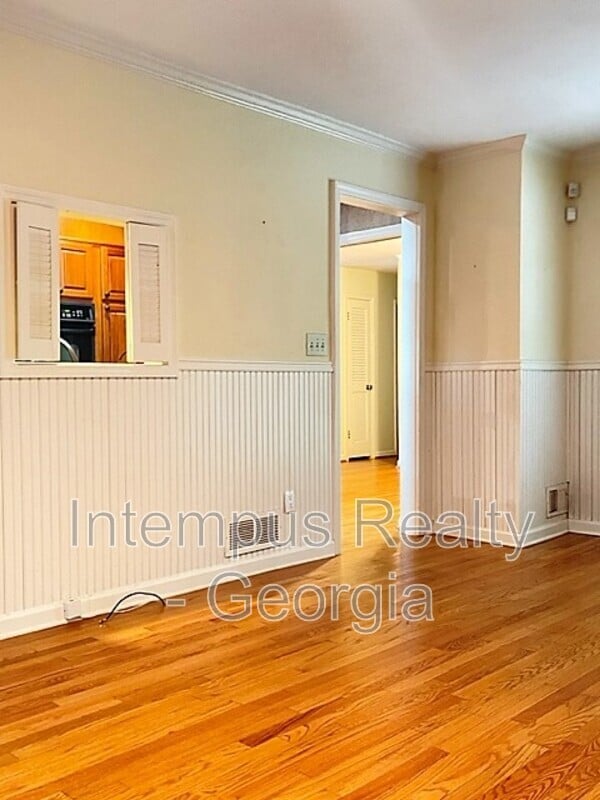 Building Photo - 3474 Sunderland Cir NE