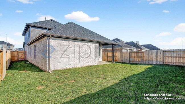 Building Photo - 3076 Dylan Skyland Dr