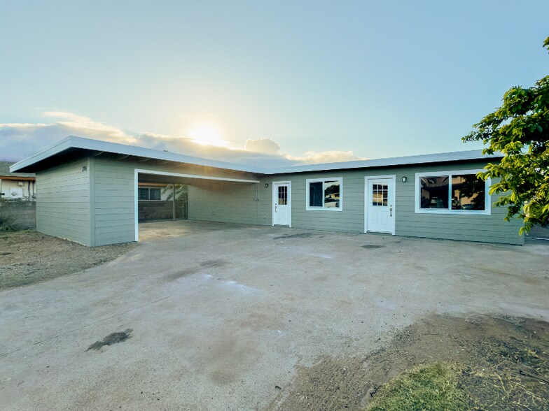 Building Photo - 384 S Mokapu St