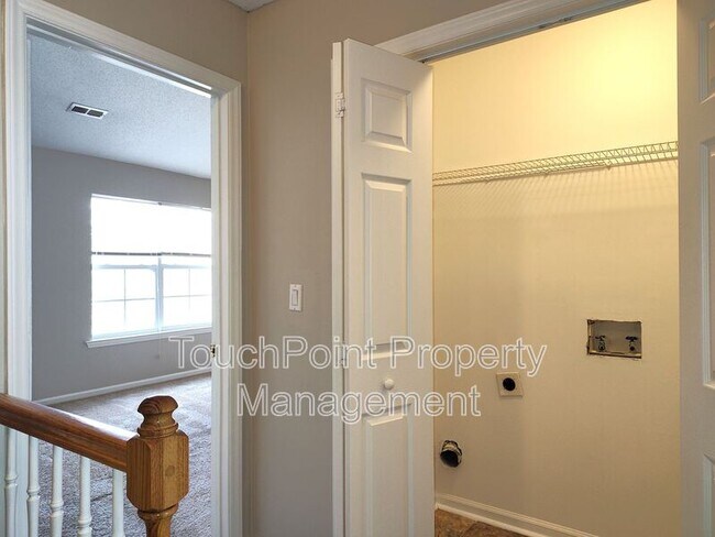 Building Photo - 4122 Melrose Club Dr