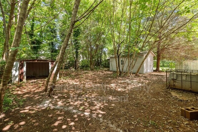 Building Photo - 1319 18th Way SW
