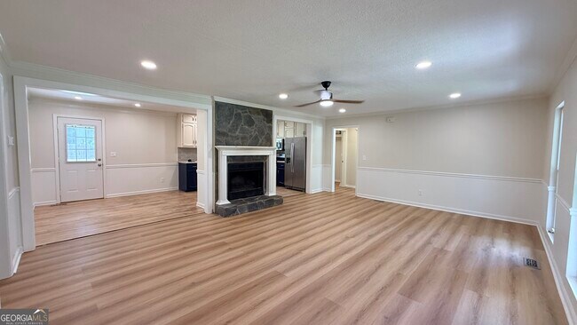 Building Photo - 60 Timber Mill Cir