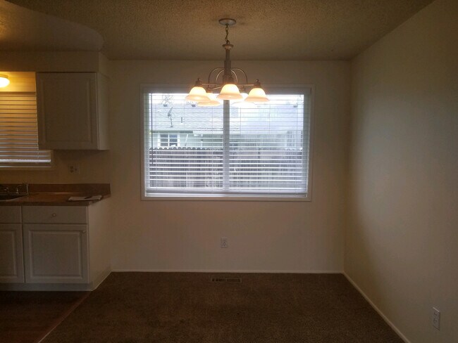 Building Photo - Find Your Home in Historic Brownsville