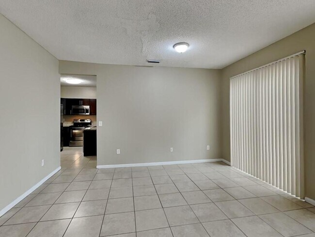 Building Photo - 351 NW 152nd Ln